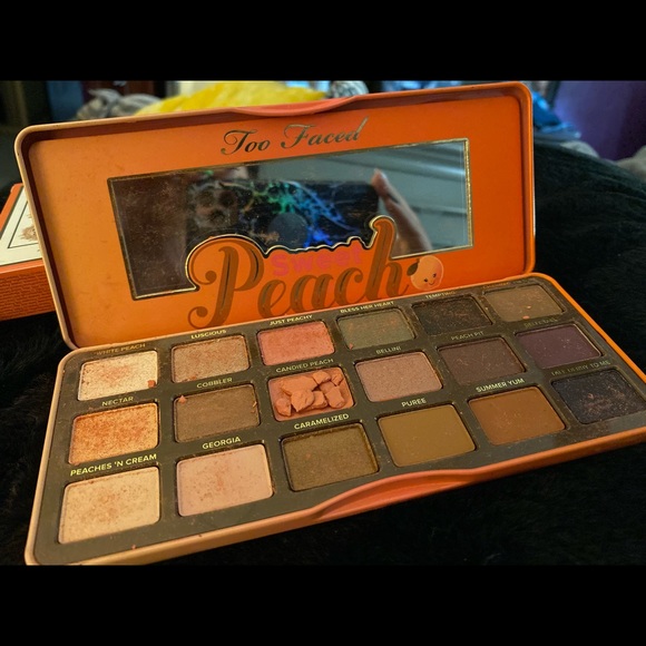 TOO FACED sweet peach palette - Picture 3 of 3